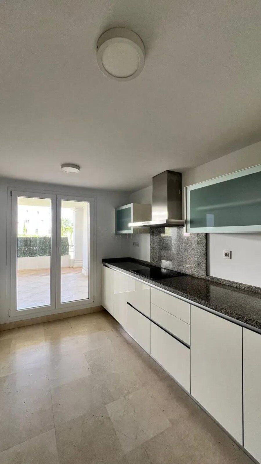 2 Bed Apartment for sale in Nueva Andalucía Costa Del Sol, Málaga, Spain