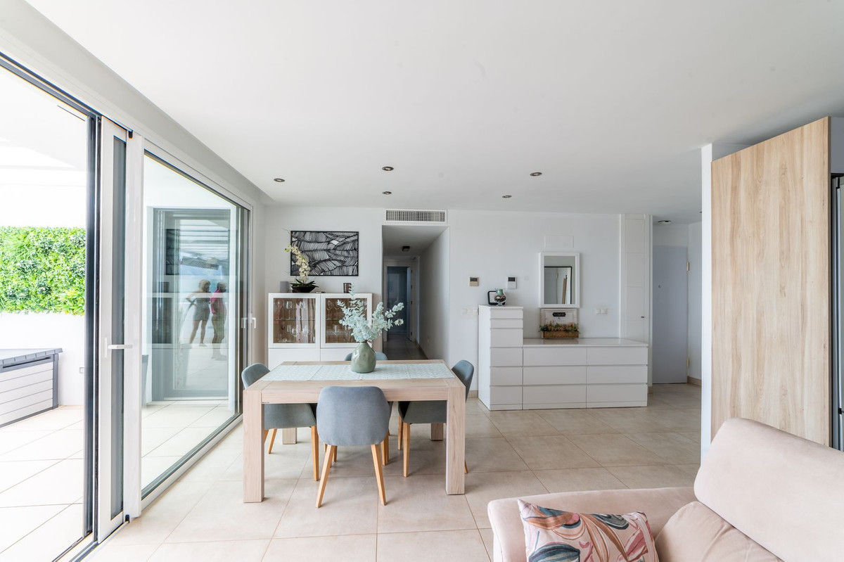 3 Bed Apartment for sale in La Cala De Mijas Costa Del Sol, Málaga, Spain