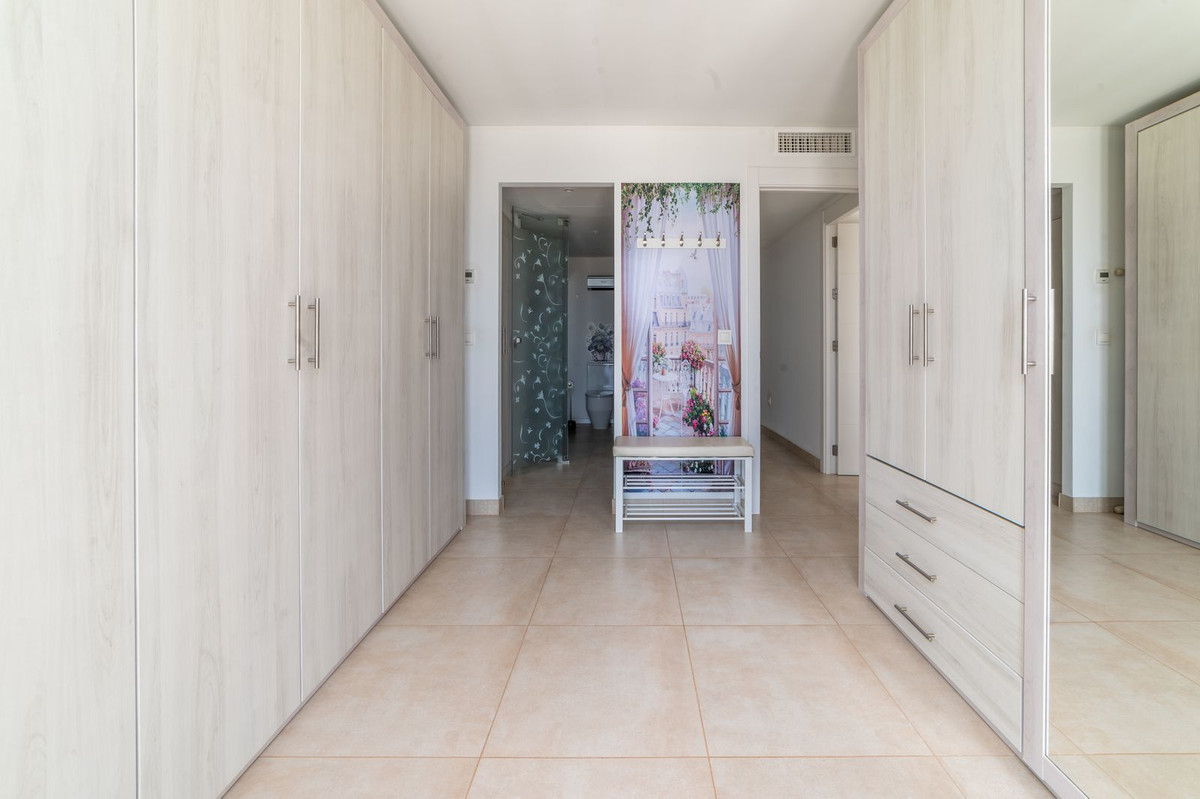 3 Bed Apartment for sale in La Cala De Mijas Costa Del Sol, Málaga, Spain