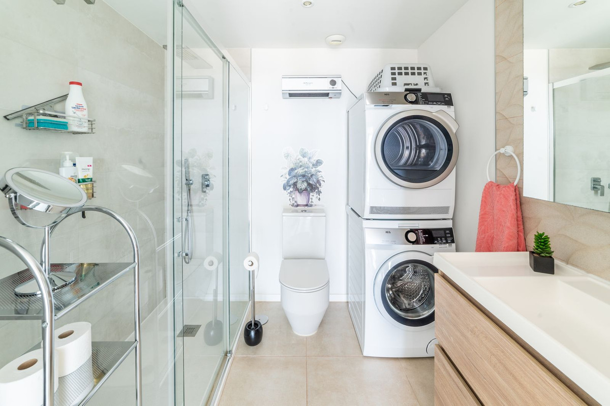 3 Bed Apartment for sale in La Cala De Mijas Costa Del Sol, Málaga, Spain