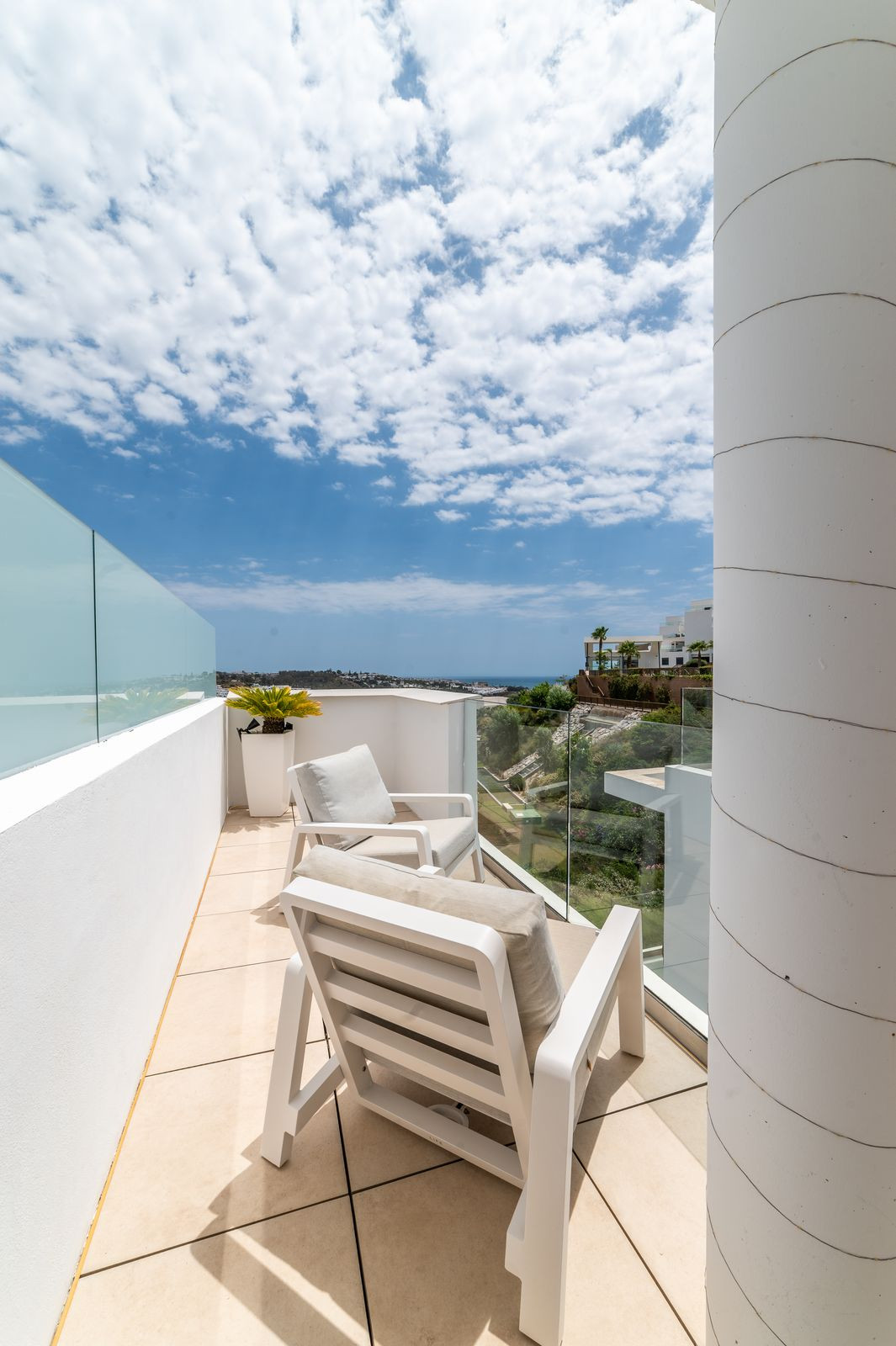3 Bed Apartment for sale in La Cala De Mijas Costa Del Sol, Málaga, Spain