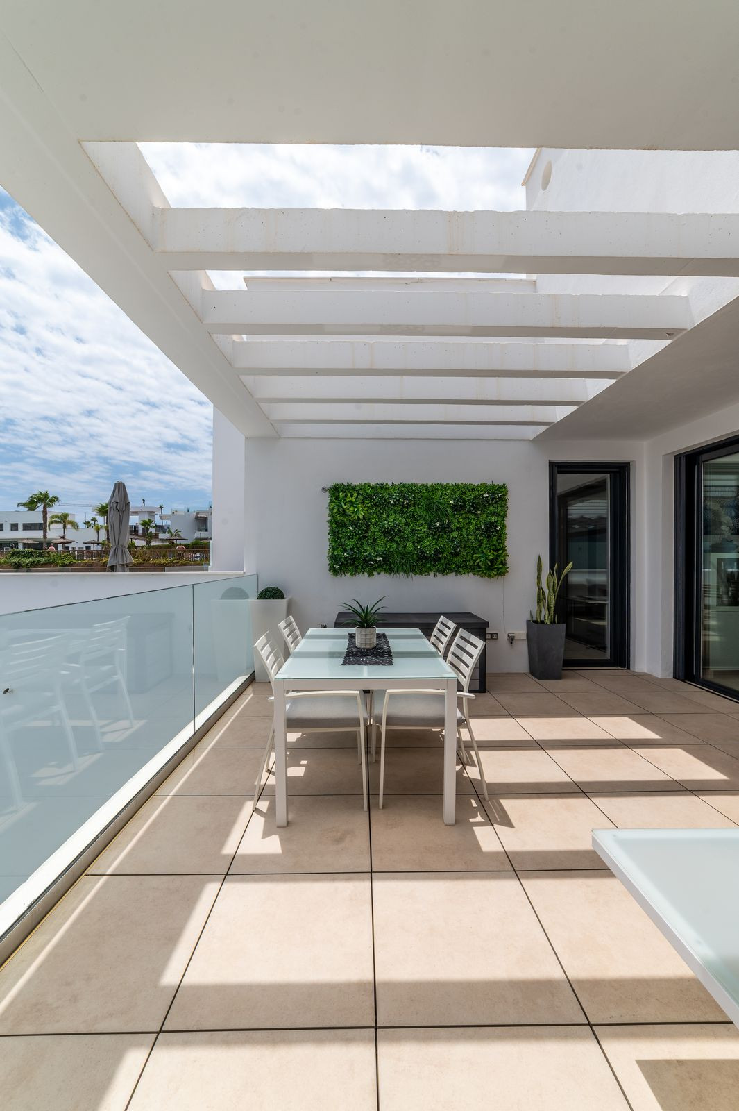 3 Bed Apartment for sale in La Cala De Mijas Costa Del Sol, Málaga, Spain