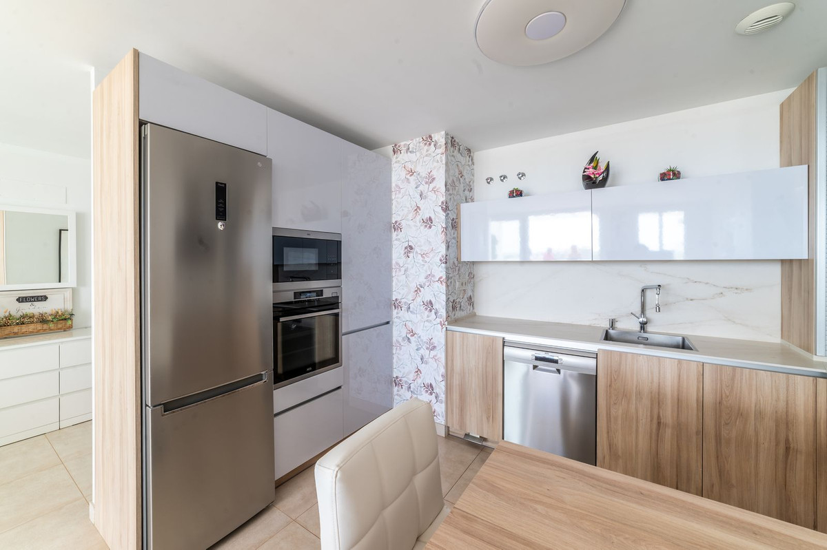 3 Bed Apartment for sale in La Cala De Mijas Costa Del Sol, Málaga, Spain