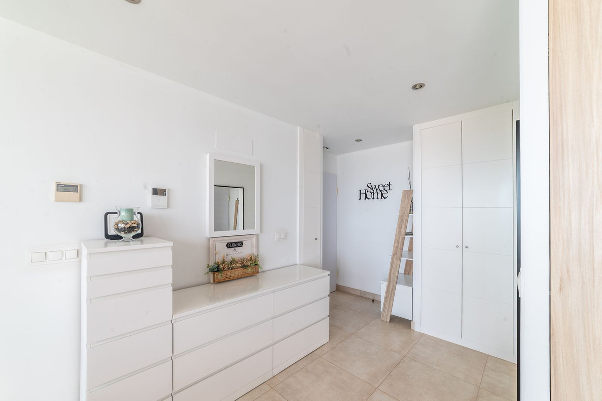 3 Bed Apartment for sale in La Cala De Mijas Costa Del Sol, Málaga, Spain