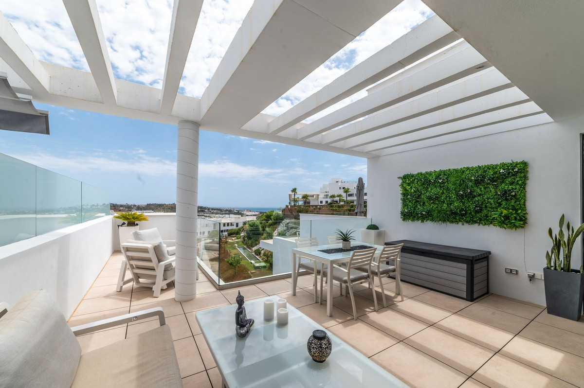3 Bed Apartment for sale in La Cala De Mijas Costa Del Sol, Málaga, Spain