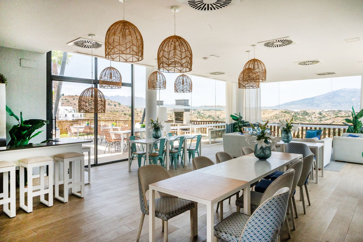 3 Bed Apartment for sale in La Cala De Mijas Costa Del Sol, Málaga, Spain