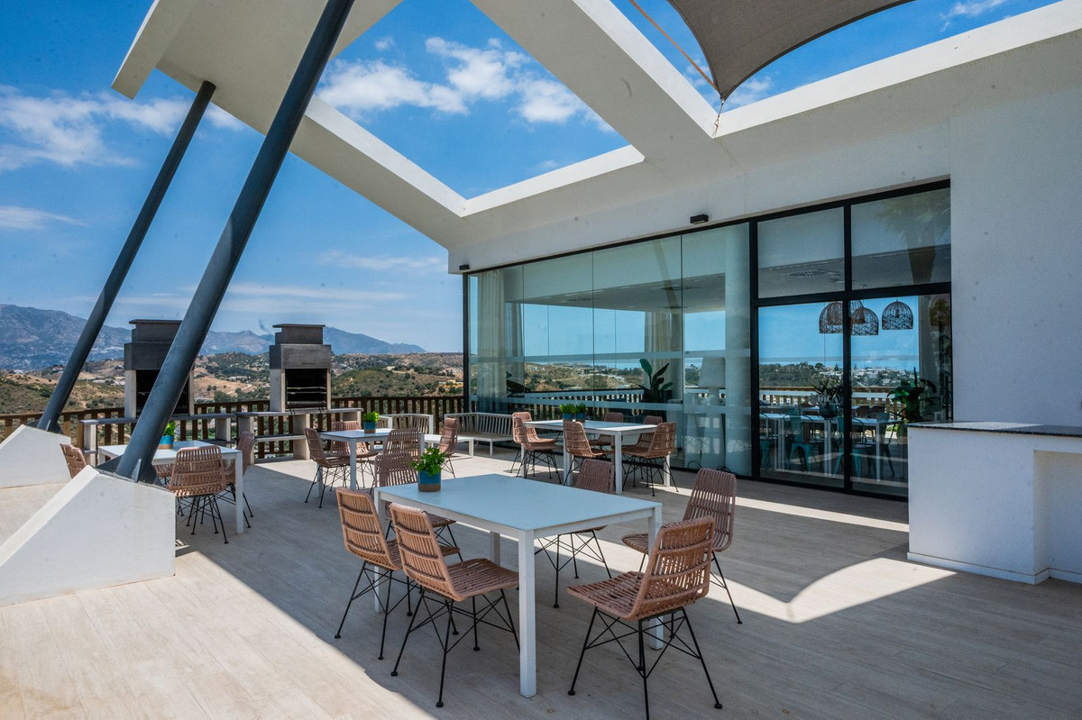 3 Bed Apartment for sale in La Cala De Mijas Costa Del Sol, Málaga, Spain