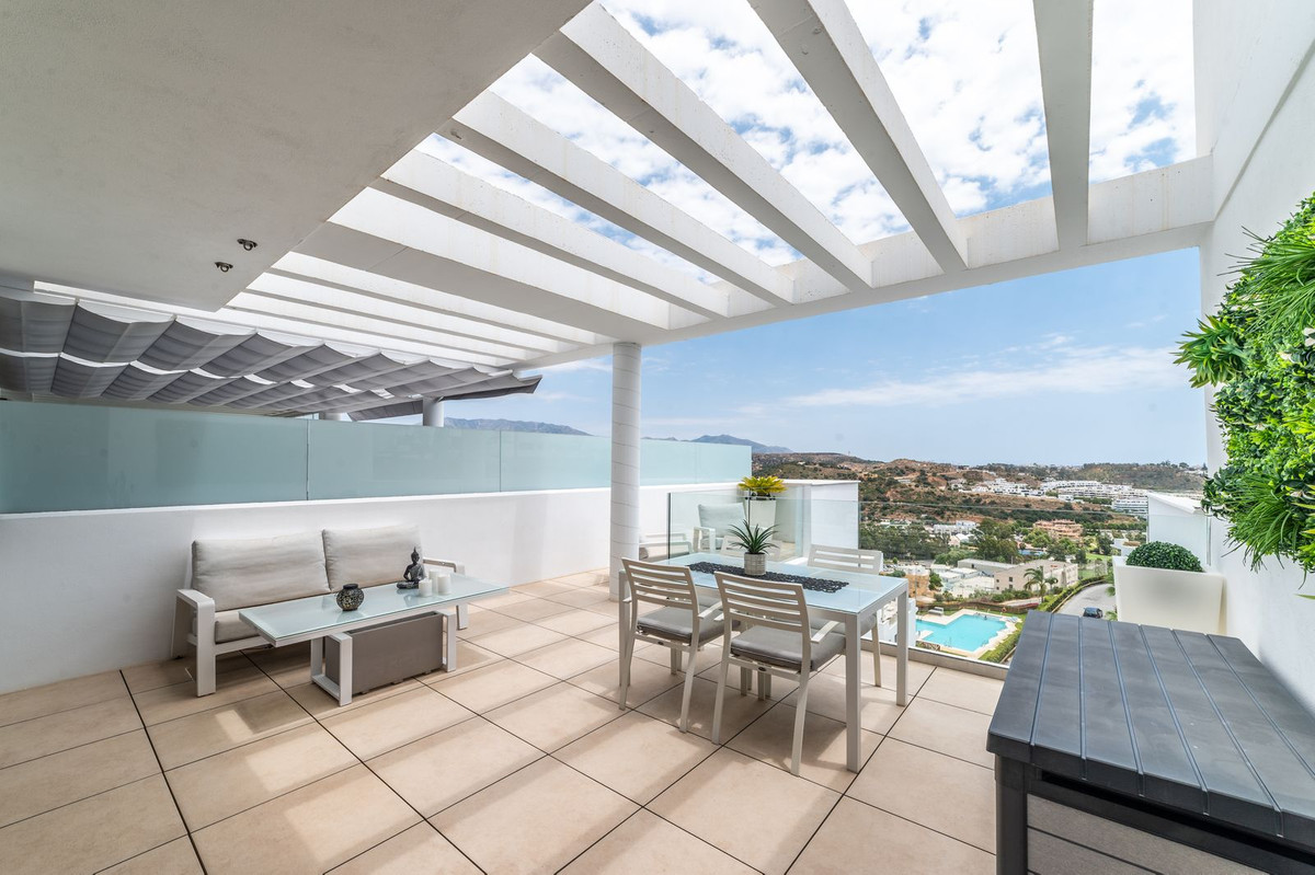 3 Bed Apartment for sale in La Cala De Mijas Costa Del Sol, Málaga, Spain