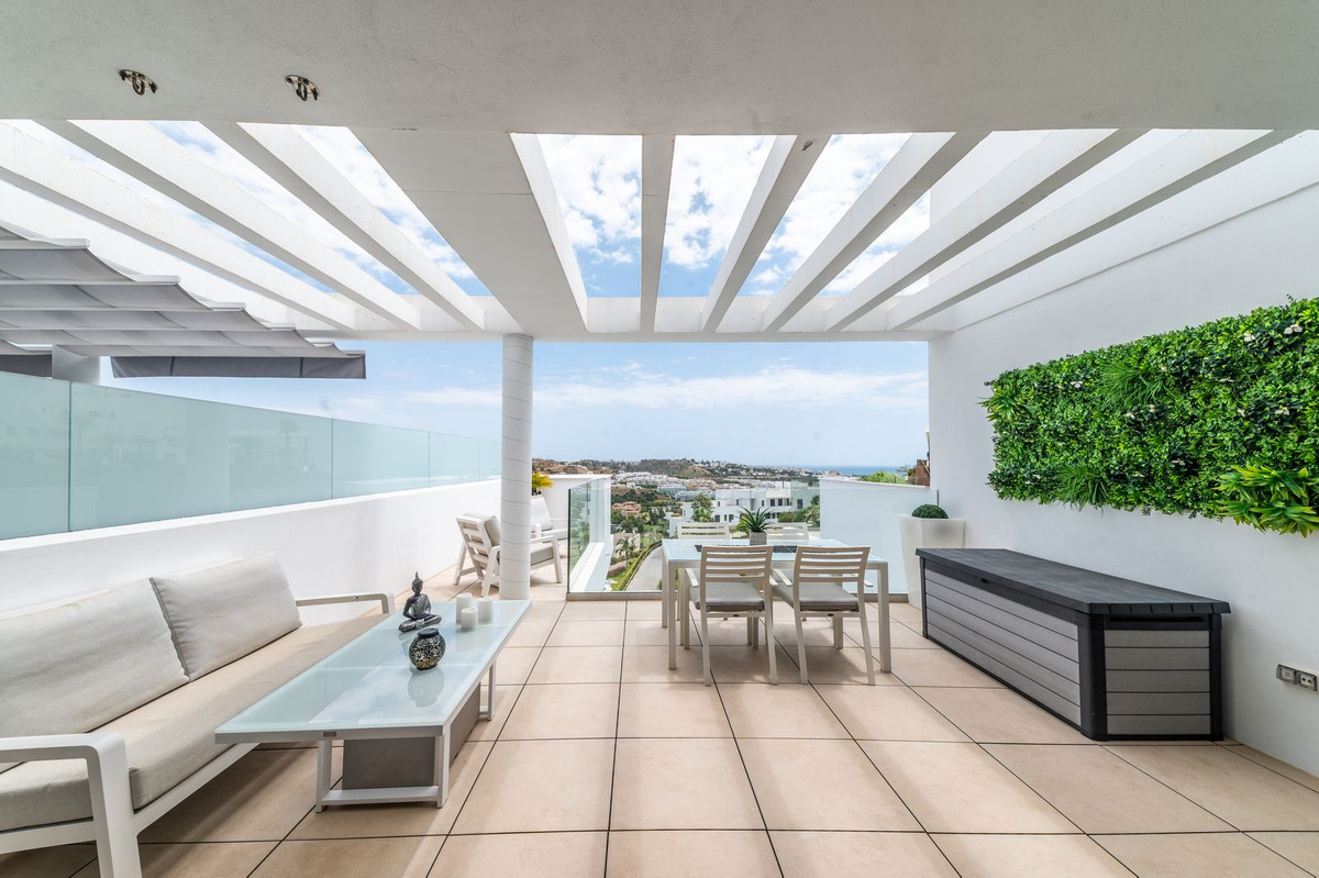 3 Bed Apartment for sale in La Cala De Mijas Costa Del Sol, Málaga, Spain