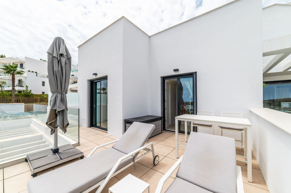 3 Bed Apartment for sale in La Cala De Mijas Costa Del Sol, Málaga, Spain