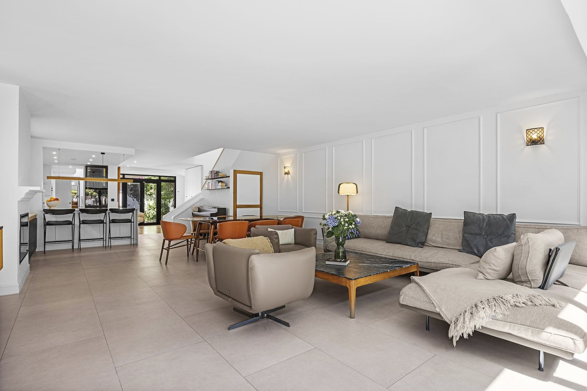 3 Bed Townhouse for sale in Nueva Andalucía Costa Del Sol, Málaga, Spain