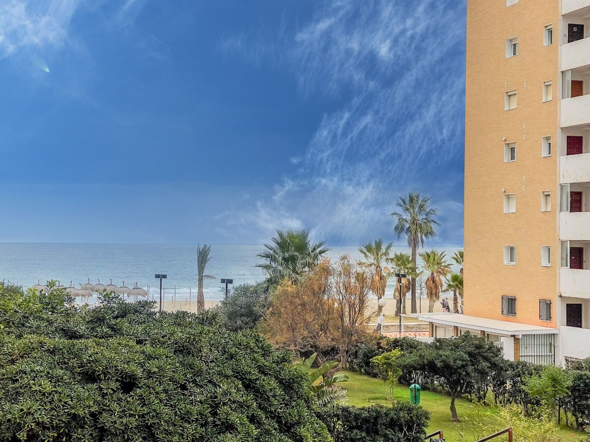1 Bed Apartment for sale in Fuengirola Costa Del Sol, Málaga, Spain