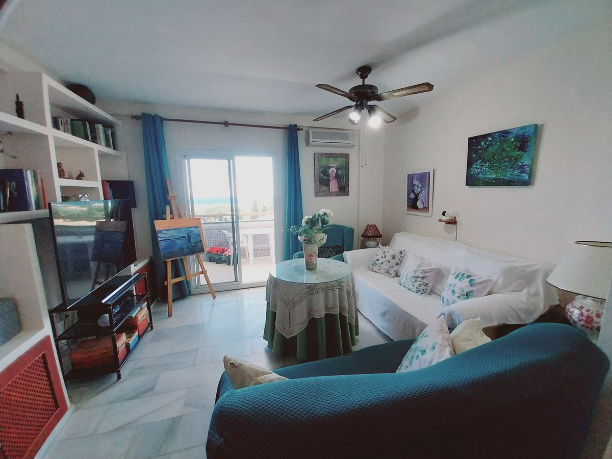 Se vende Apartamento en Planta Última de 2 dormitorios en Costa Del Sol, Málaga, España