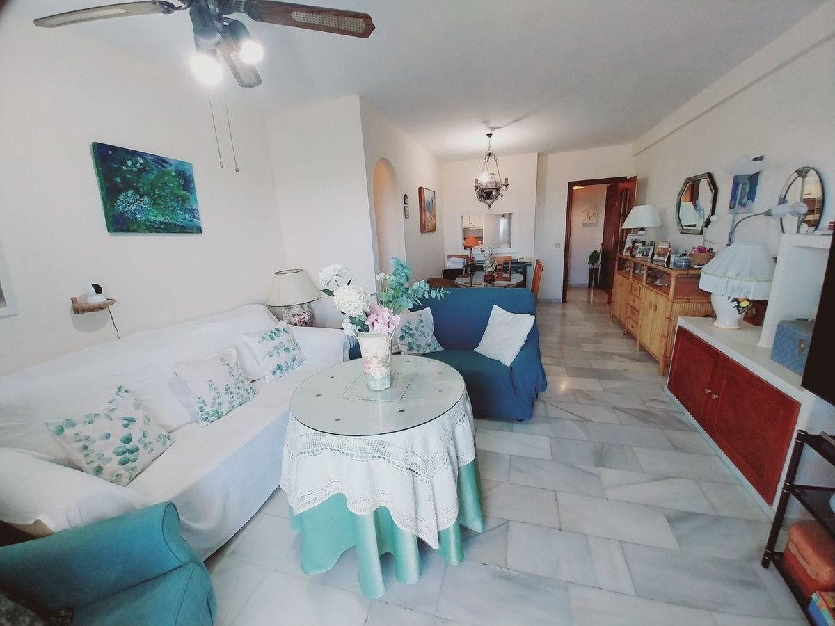 Se vende Apartamento en Planta Última de 2 dormitorios en Costa Del Sol, Málaga, España