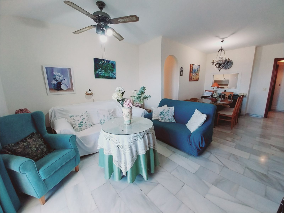 Se vende Apartamento en Planta Última de 2 dormitorios en Costa Del Sol, Málaga, España