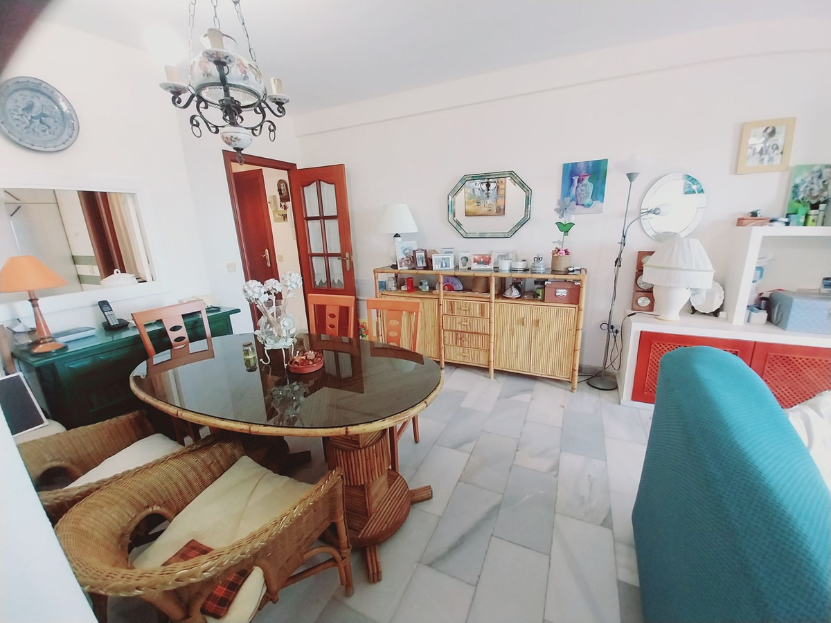 Se vende Apartamento en Planta Última de 2 dormitorios en Costa Del Sol, Málaga, España