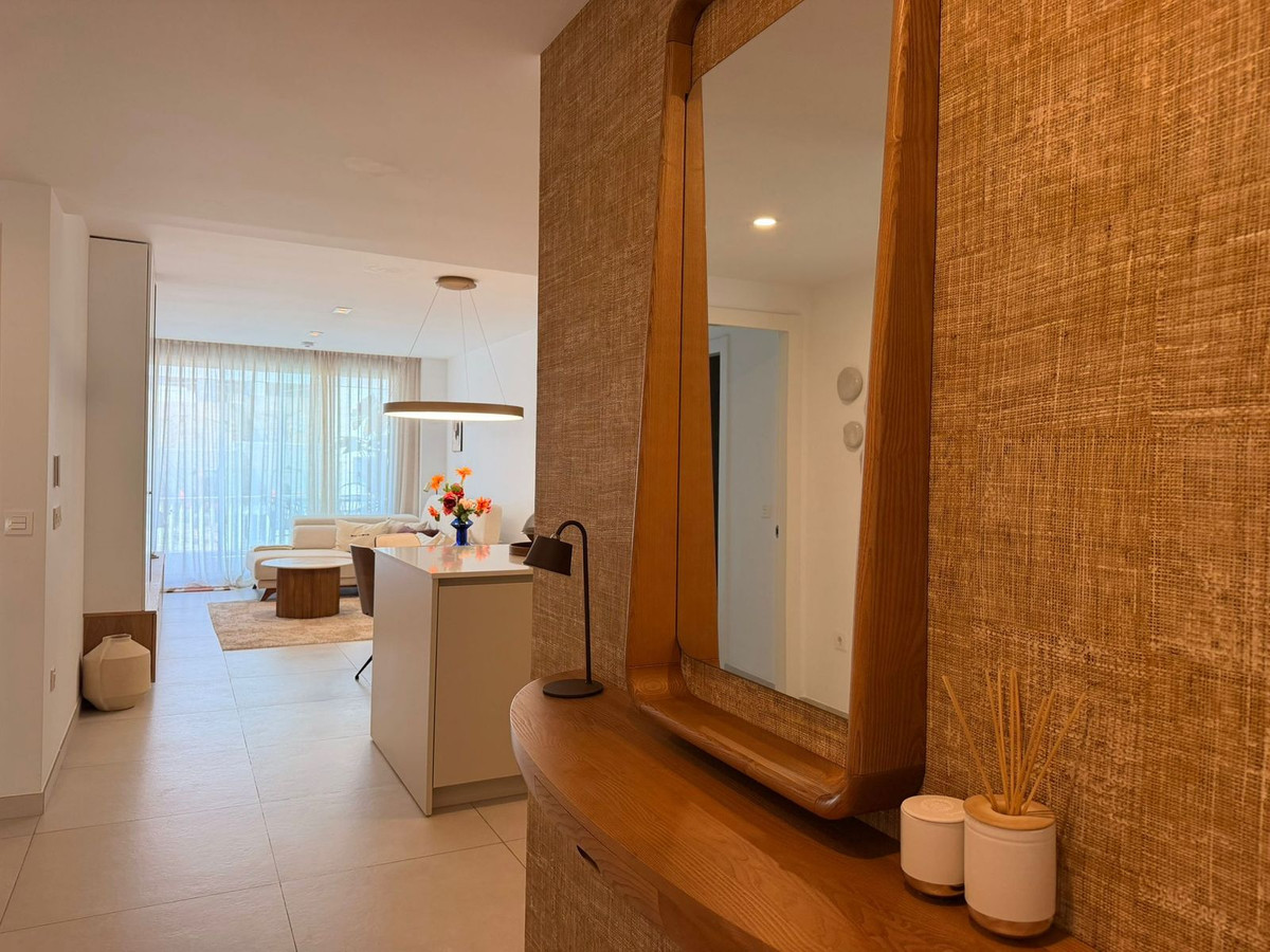 2 Bed Apartment for sale in Elviria Costa Del Sol, Málaga, Spain
