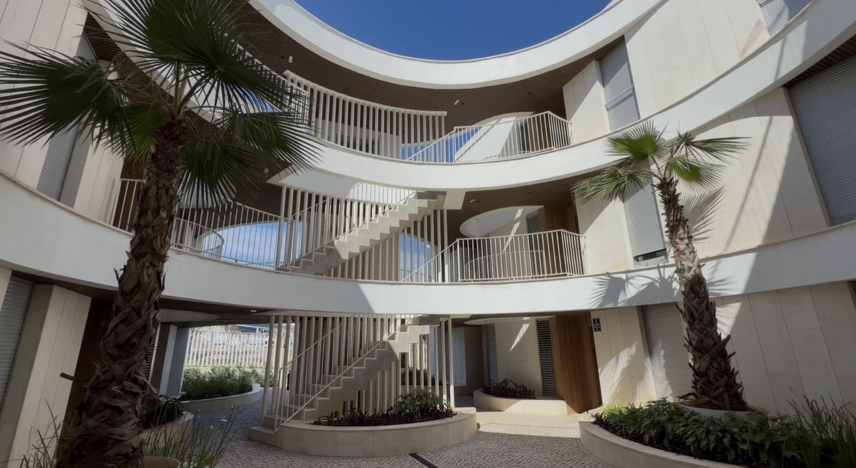 2 Bed Apartment for sale in Elviria Costa Del Sol, Málaga, Spain