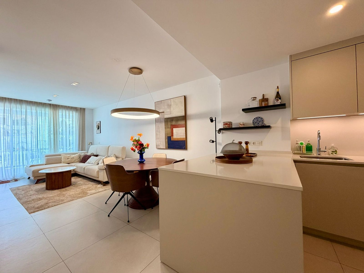 2 Bed Apartment for sale in Elviria Costa Del Sol, Málaga, Spain