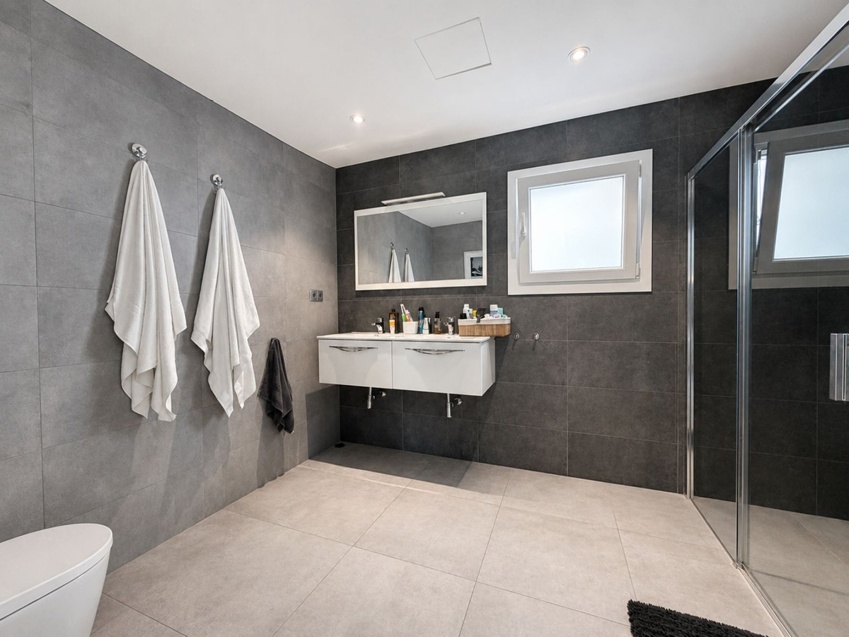 4 Bed Townhouse for sale in La Cala De Mijas Costa Del Sol, Málaga, Spain