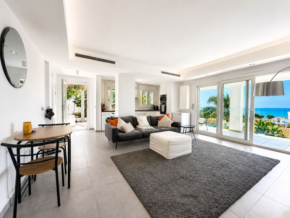 4 Bed Townhouse for sale in La Cala De Mijas Costa Del Sol, Málaga, Spain