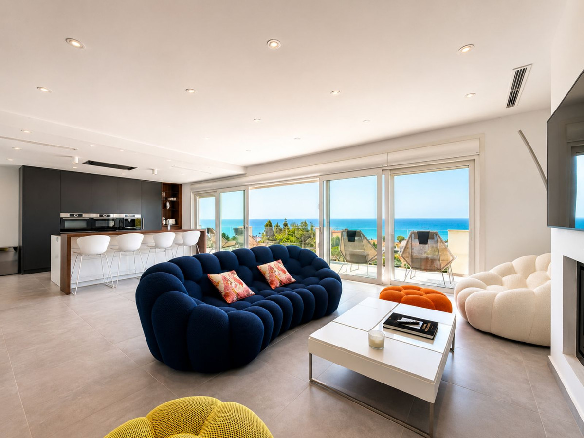 4 Bed Townhouse for sale in La Cala De Mijas Costa Del Sol, Málaga, Spain