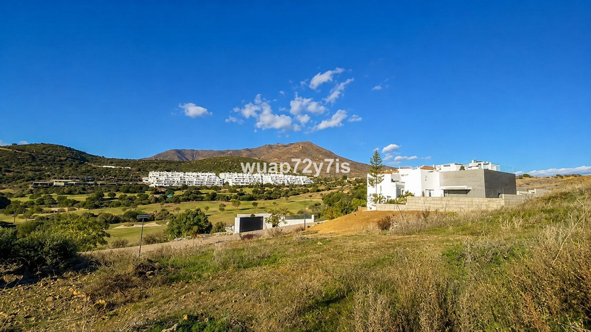 Plots for sale in Valle Romano Costa Del Sol, Málaga, Spain