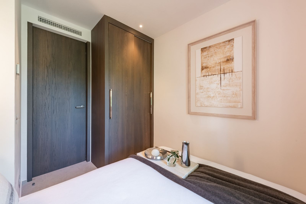 3 Bed Apartment for sale in Nueva Andalucía Costa Del Sol, Málaga, Spain