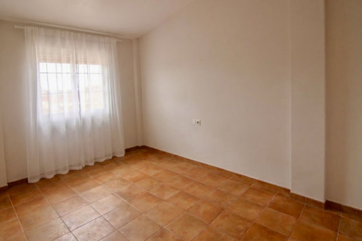 Se vende Villa - Chalet de 3 dormitorios en Costa Del Sol, Málaga, España