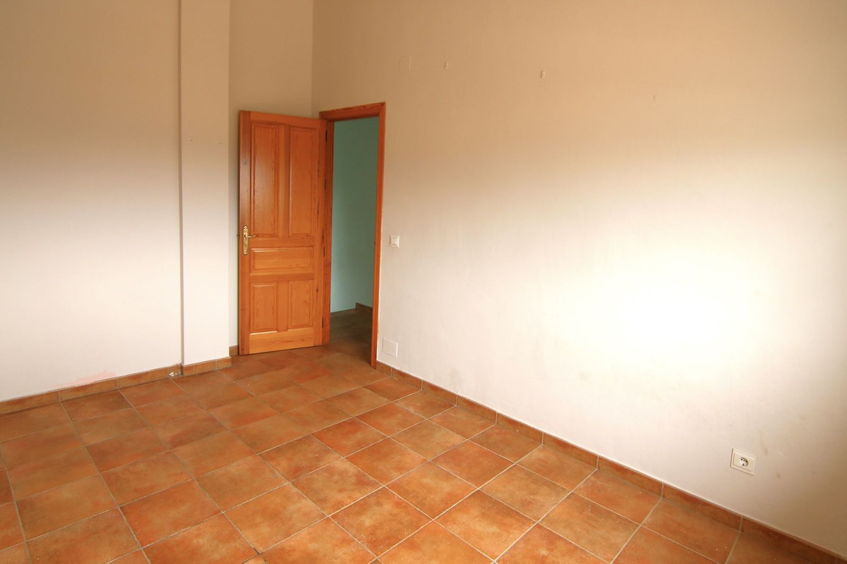 Se vende Villa - Chalet de 3 dormitorios en Costa Del Sol, Málaga, España