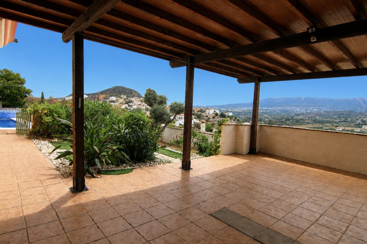 Se vende Villa - Chalet de 3 dormitorios en Costa Del Sol, Málaga, España