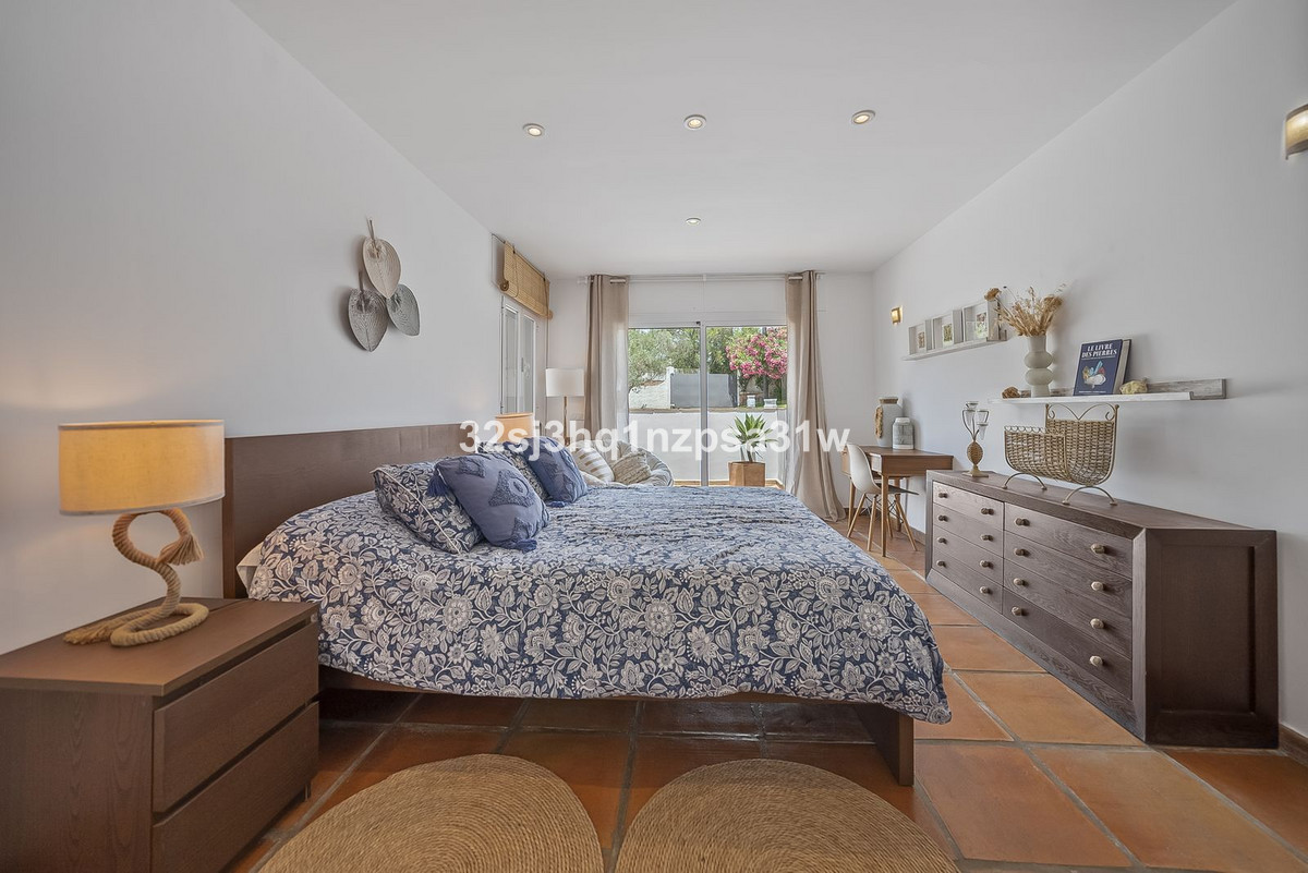 6 Bed Townhouse for sale in Estepona Costa Del Sol, Málaga, Spain