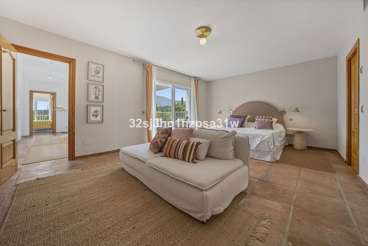 6 Bed Townhouse for sale in Estepona Costa Del Sol, Málaga, Spain