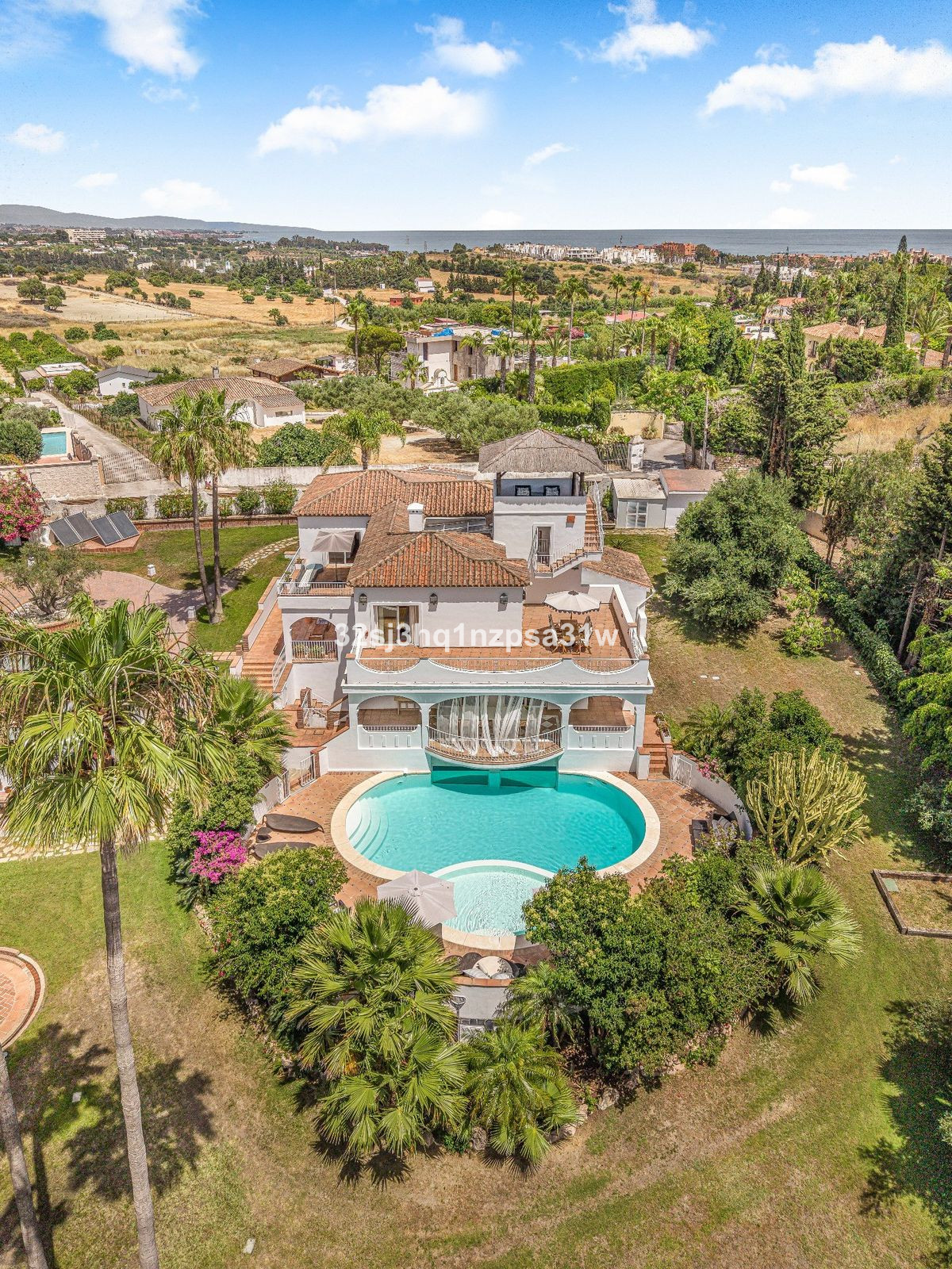 6 Bed Townhouse for sale in Estepona Costa Del Sol, Málaga, Spain