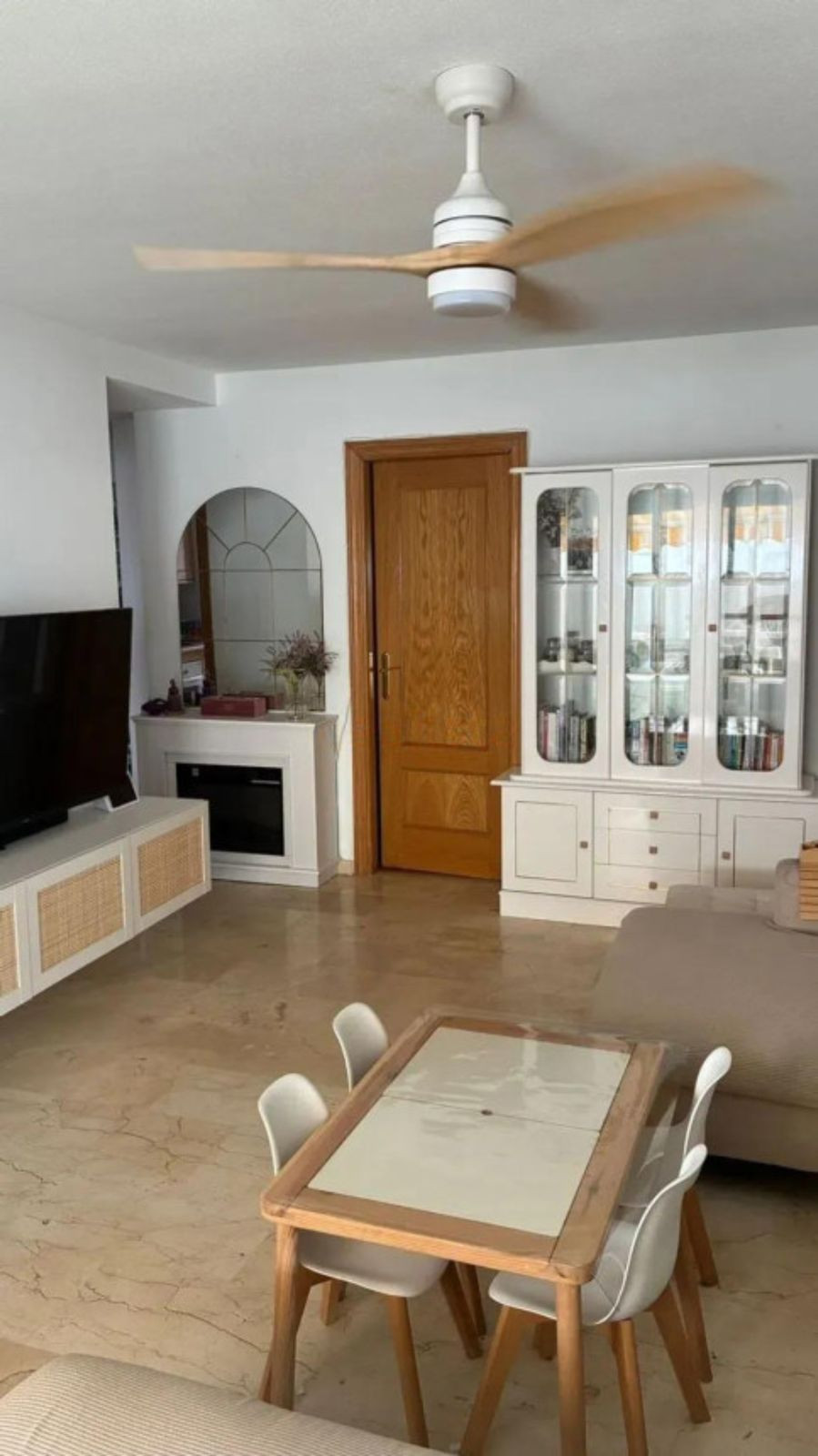 3 Bed Apartment for sale in Benahavís Costa Del Sol, Málaga, Spain