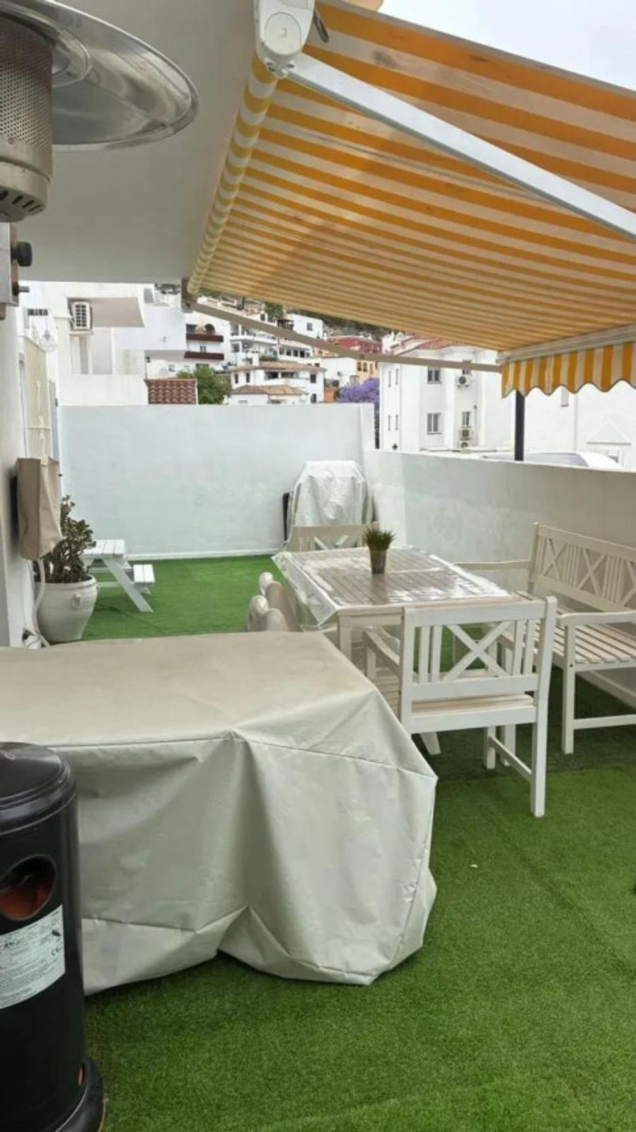 3 Bed Apartment for sale in Benahavís Costa Del Sol, Málaga, Spain