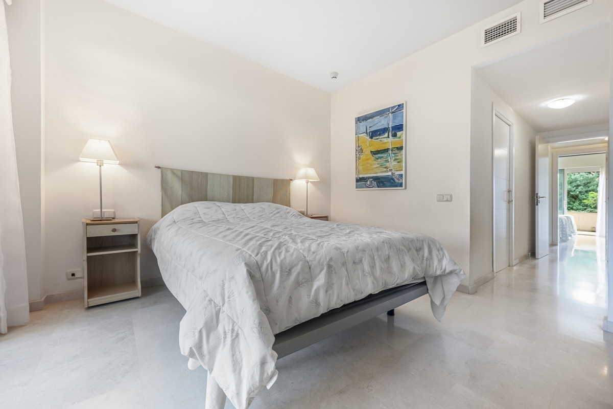 3 Bed Apartment for sale in Estepona Costa Del Sol, Málaga, Spain