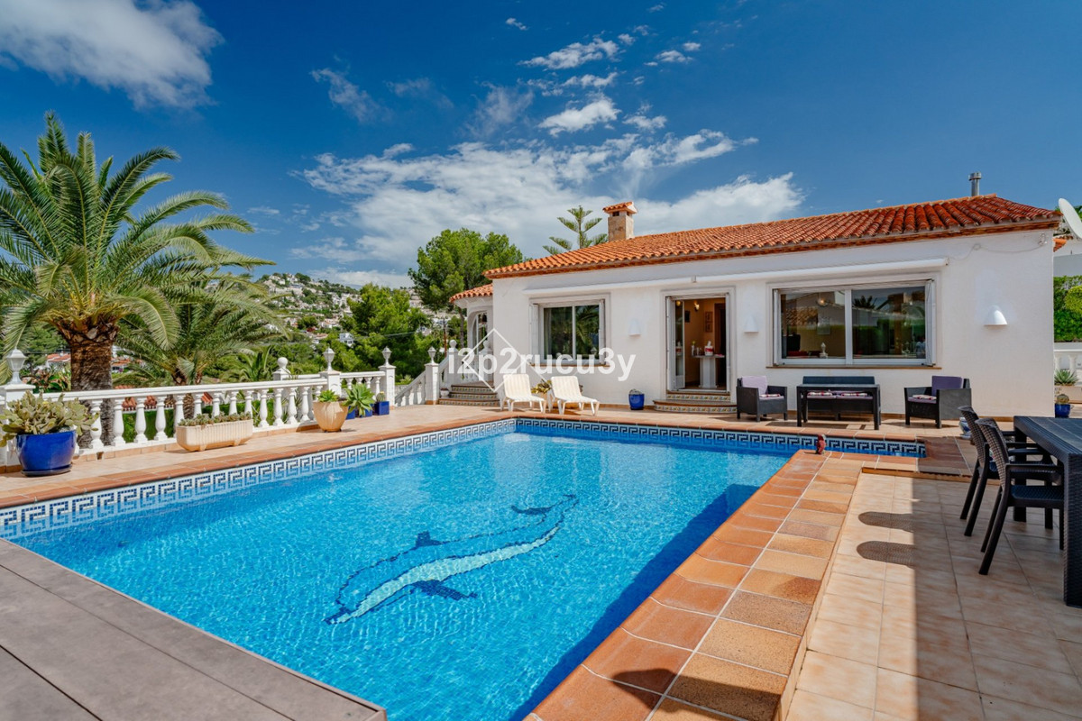Se vende Villa - Chalet de 3 dormitorios en Costa Blanca, Alicante, España