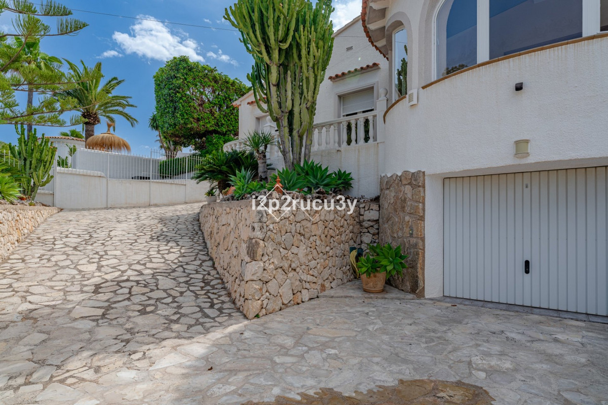 Se vende Villa - Chalet de 3 dormitorios en Costa Blanca, Alicante, España