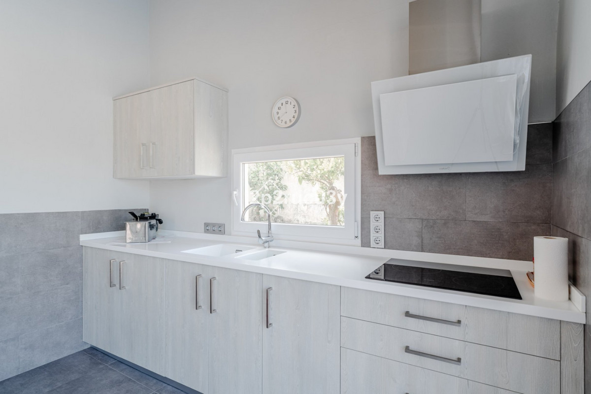 Se vende Villa - Chalet de 3 dormitorios en Costa Blanca, Alicante, España