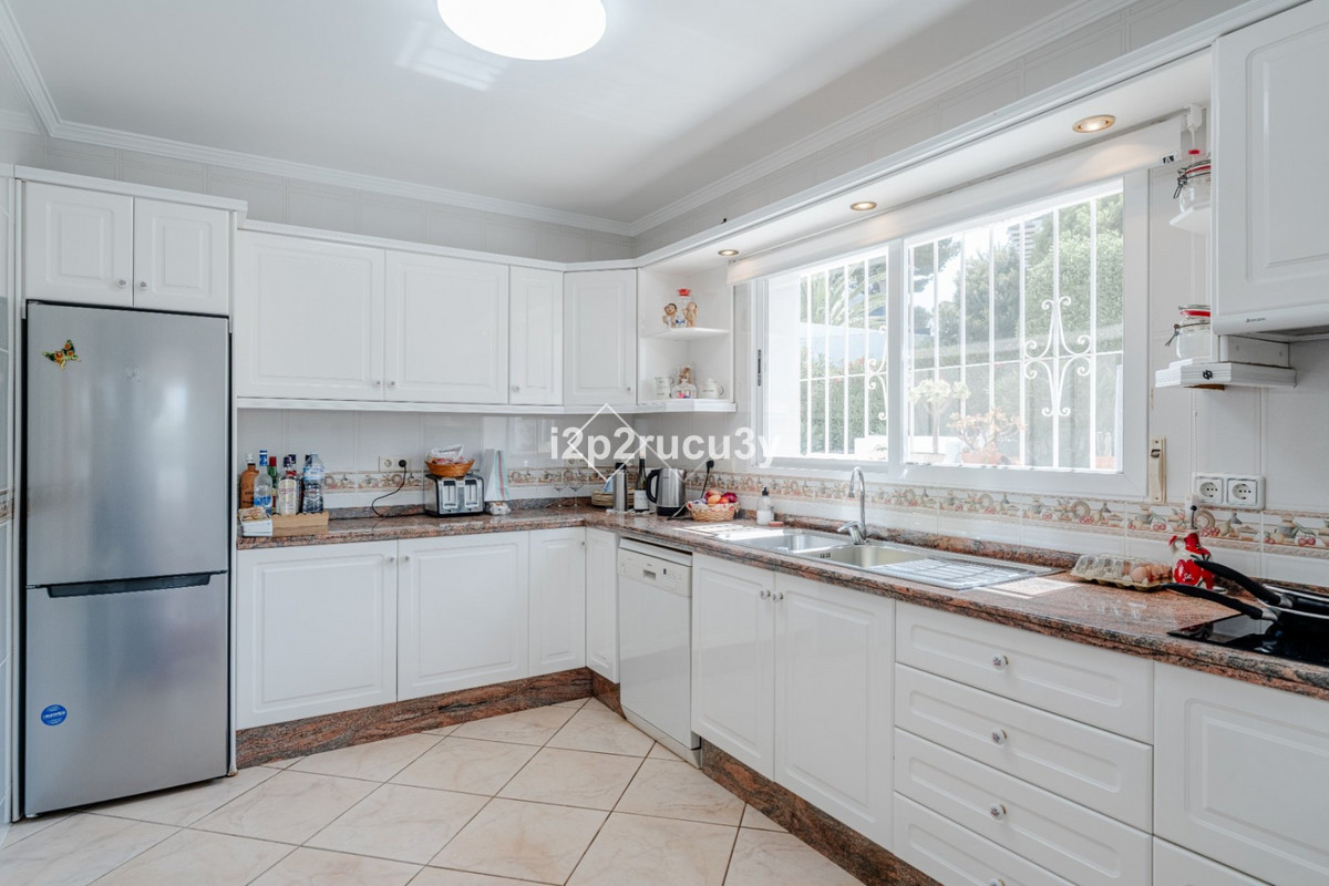 Se vende Villa - Chalet de 3 dormitorios en Costa Blanca, Alicante, España