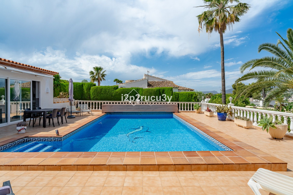 Se vende Villa - Chalet de 3 dormitorios en Costa Blanca, Alicante, España