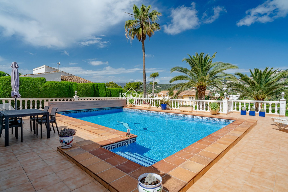 Se vende Villa - Chalet de 3 dormitorios en Costa Blanca, Alicante, España