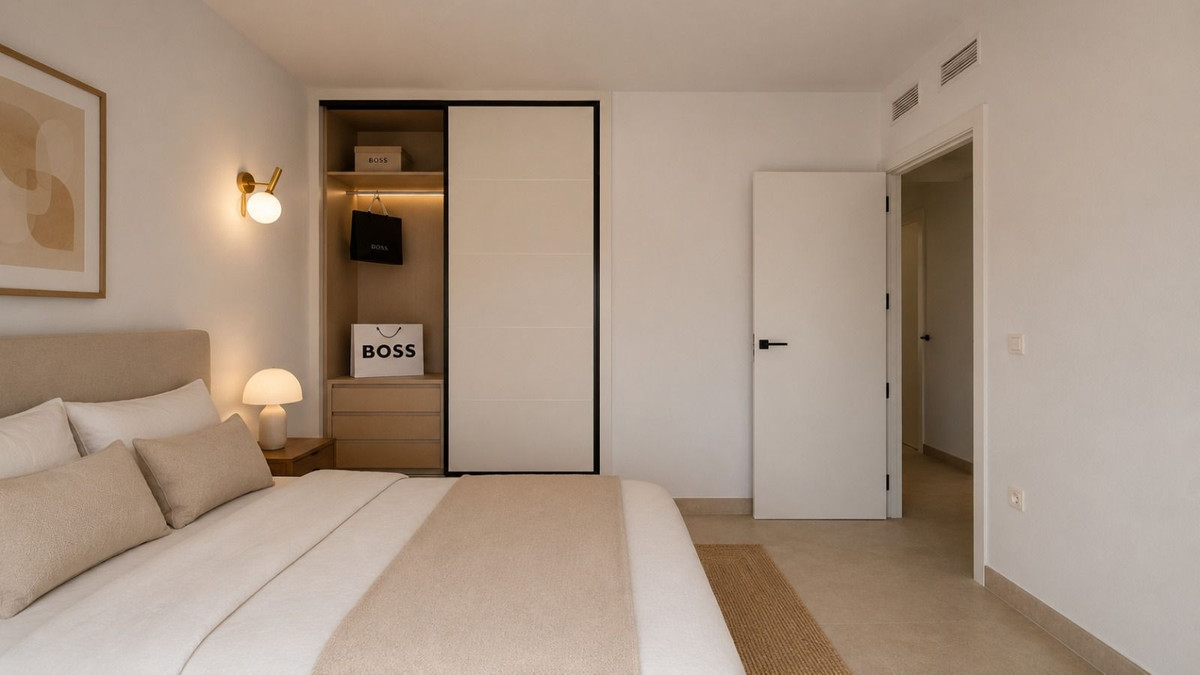 4 Bed Townhouse for sale in Nueva Andalucía Costa Del Sol, Málaga, Spain