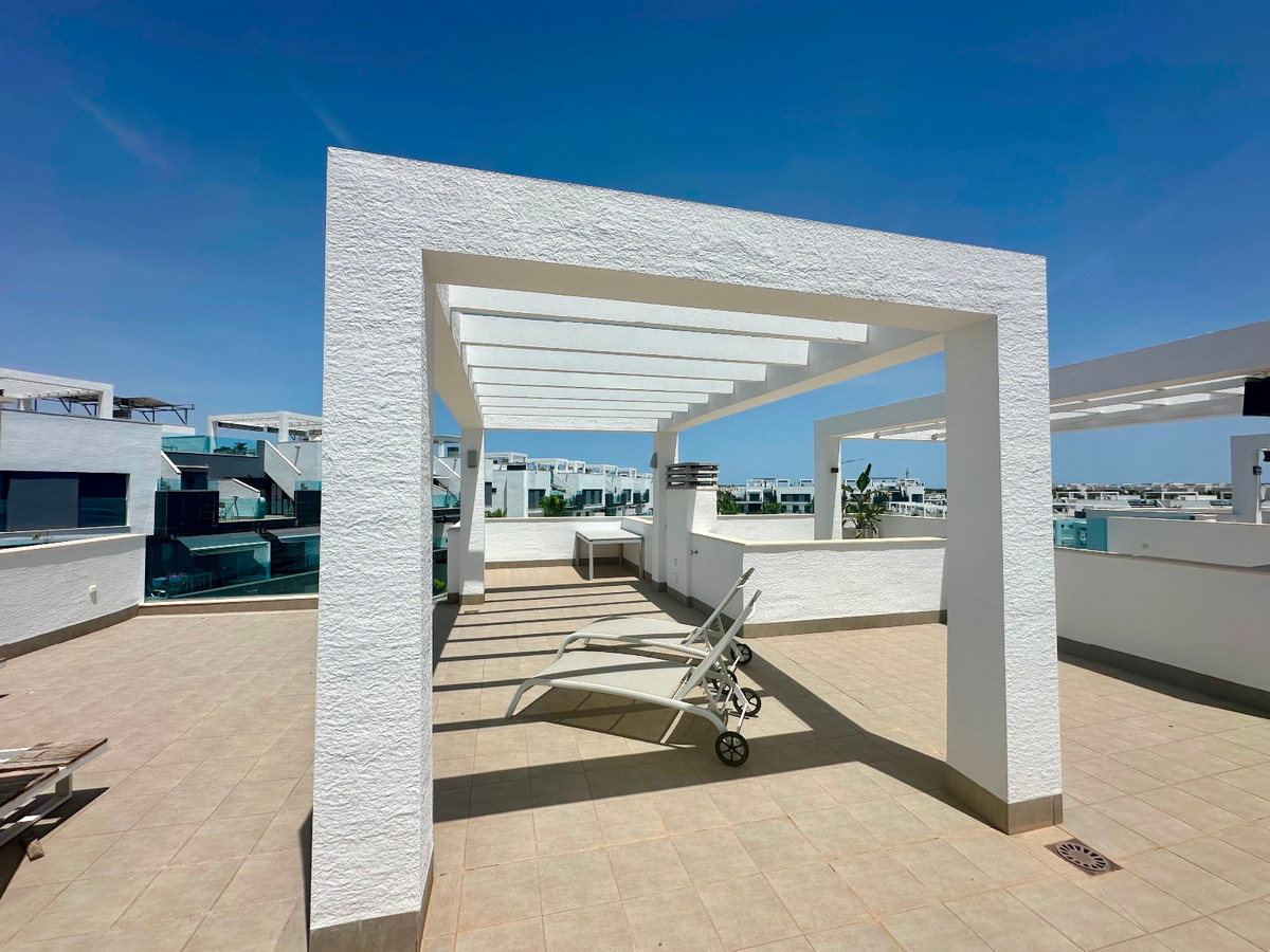 3 Bed Apartment for sale in Urbanización El Raso Costa Blanca, Alicante, Spain