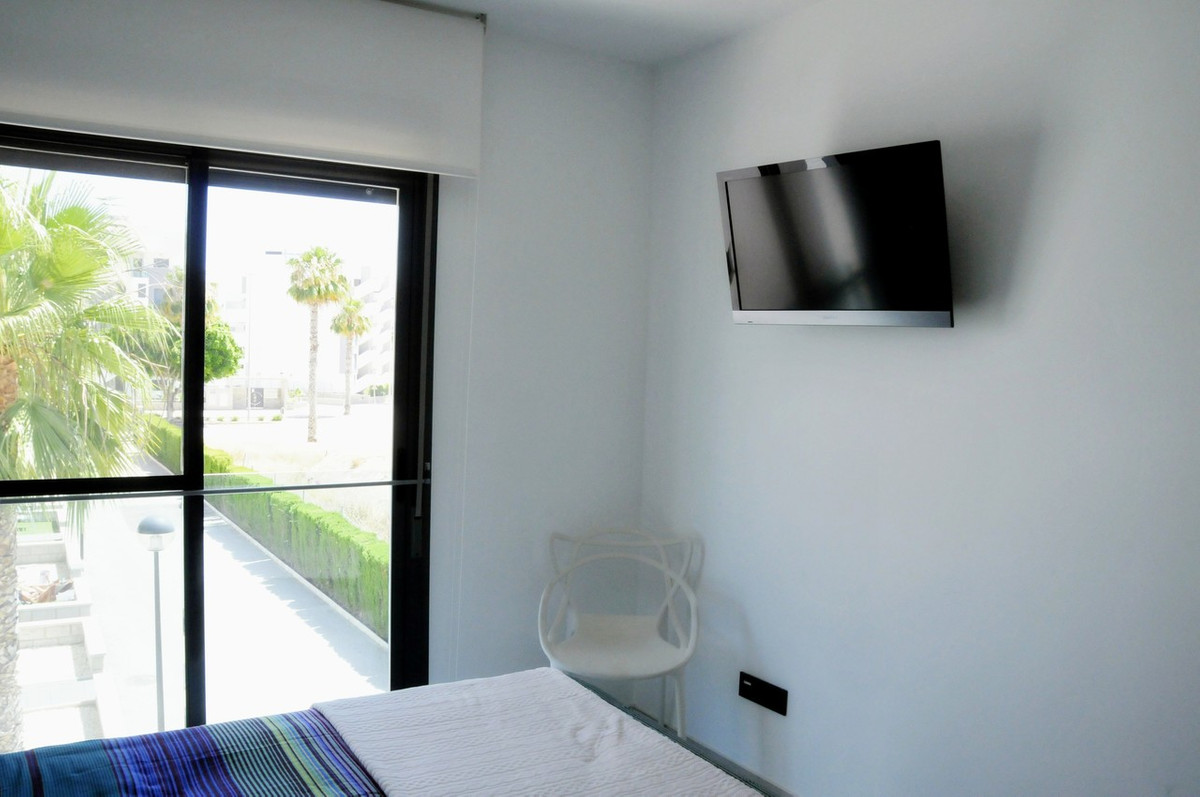 3 Bed Apartment for sale in Guardamar Del Segura Costa Blanca, Alicante, Spain