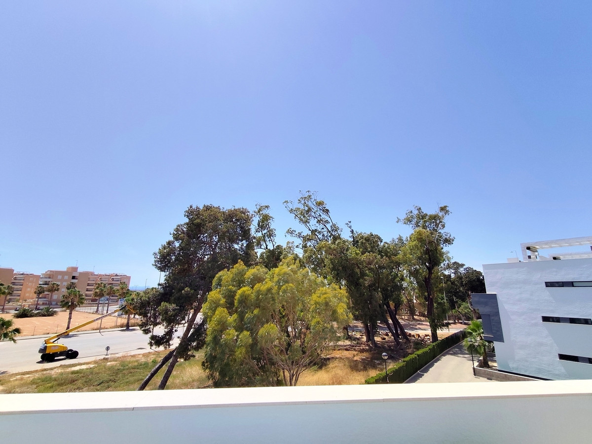 3 Bed Apartment for sale in Guardamar Del Segura Costa Blanca, Alicante, Spain