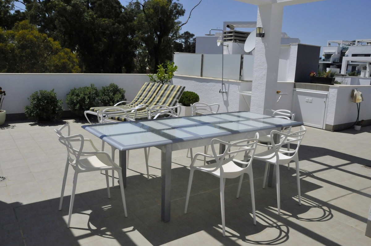 3 Bed Apartment for sale in Guardamar Del Segura Costa Blanca, Alicante, Spain
