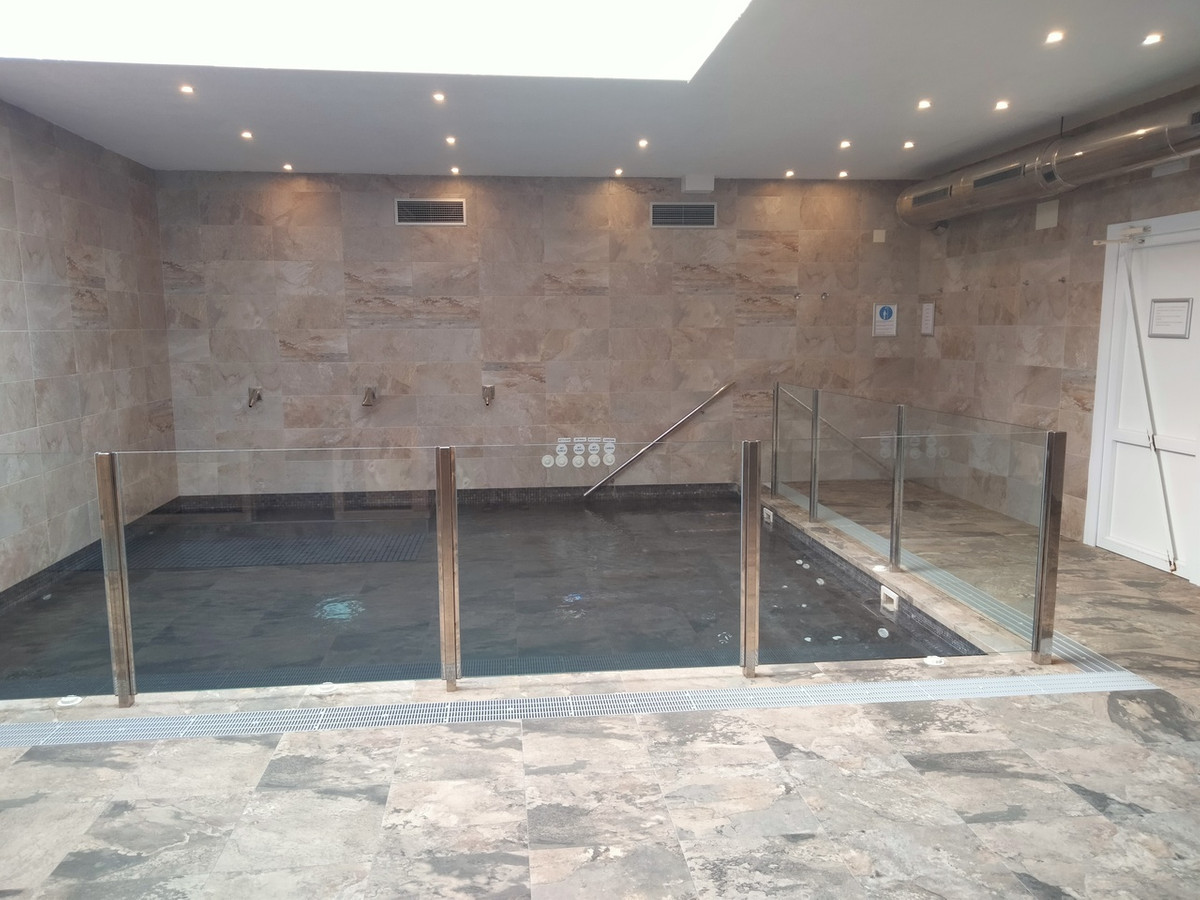 3 Bed Apartment for sale in Guardamar Del Segura Costa Blanca, Alicante, Spain