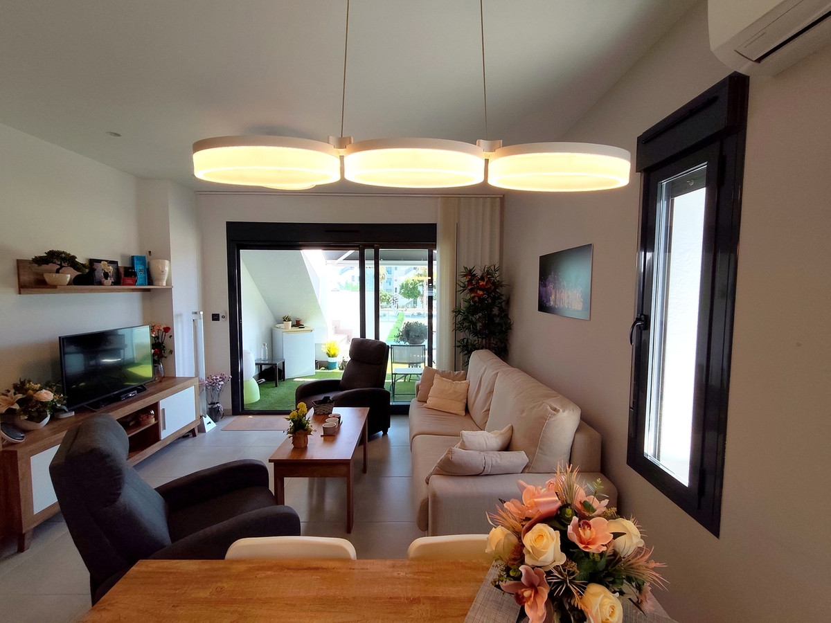 3 Bed Apartment for sale in Guardamar Del Segura Costa Blanca, Alicante, Spain